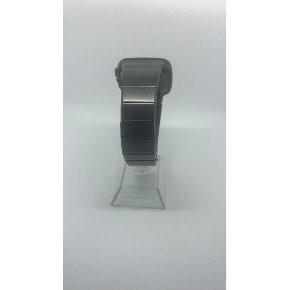 Rado R5.5 Square Chronograph - Picture 5 of 9